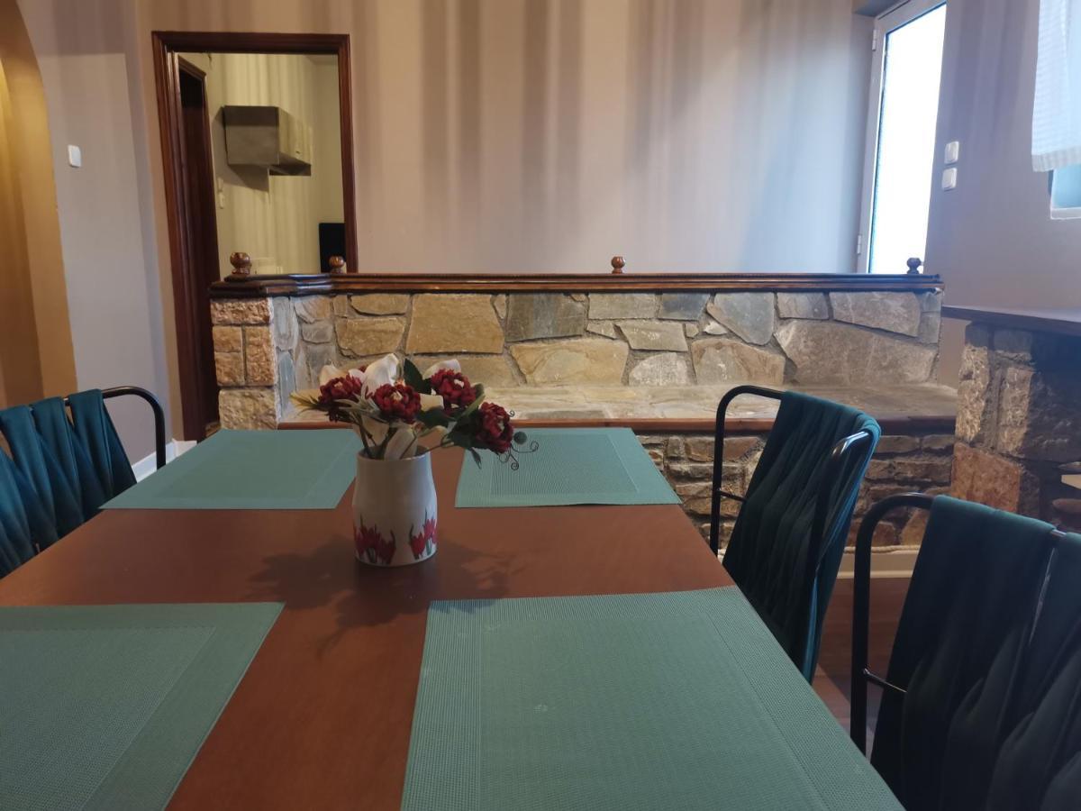 Ataviros Hotel Émbonas Екстериор снимка