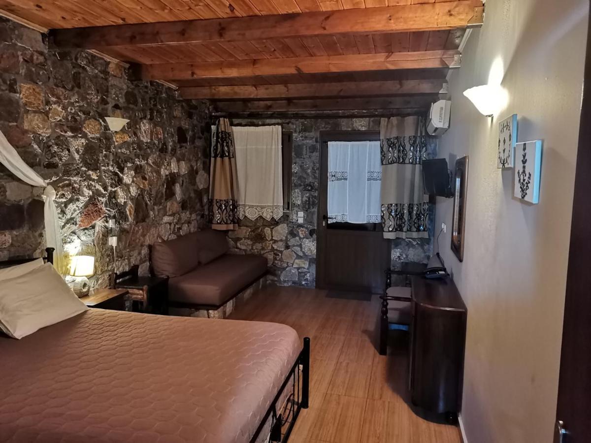 Ataviros Hotel Émbonas Екстериор снимка