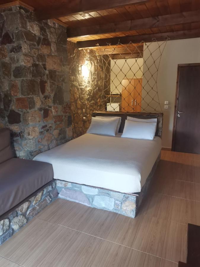 Ataviros Hotel Émbonas Екстериор снимка