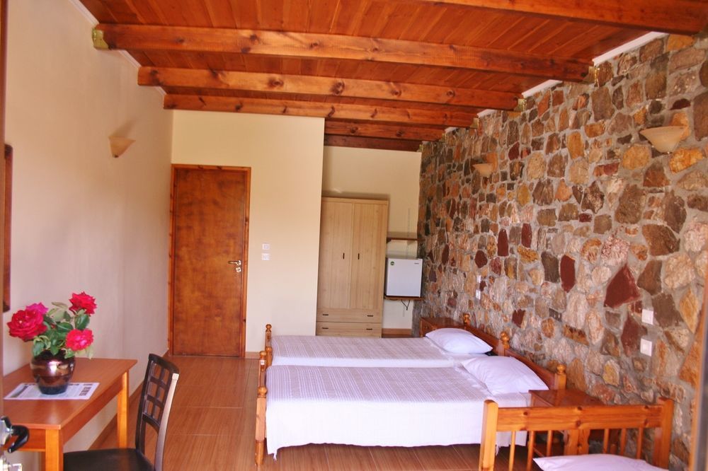Ataviros Hotel Émbonas Екстериор снимка